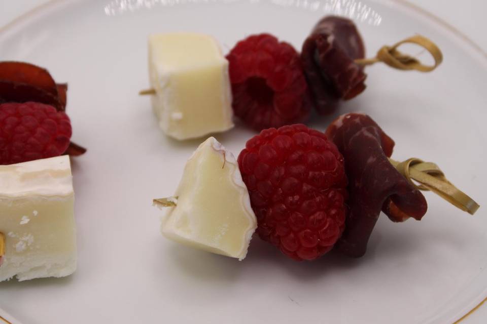 Brochette chèvre & framboise