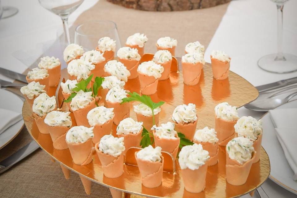 Cornets de tartare de saumon