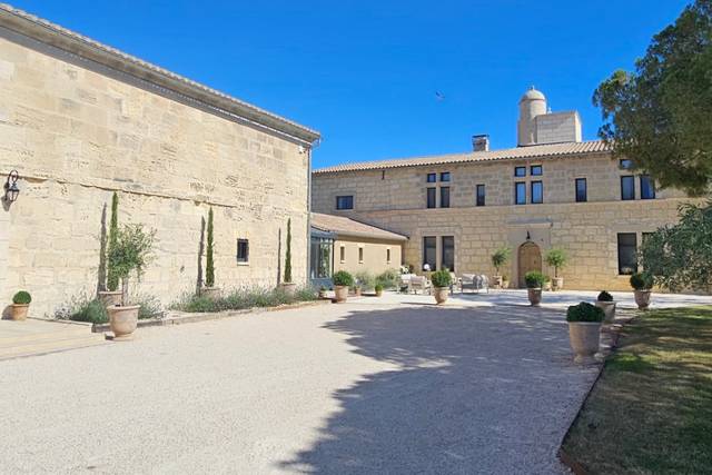 Cour du mas