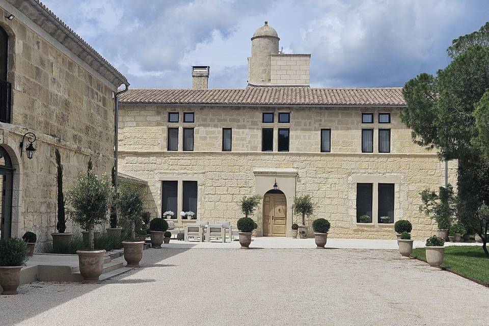Cour du Mas