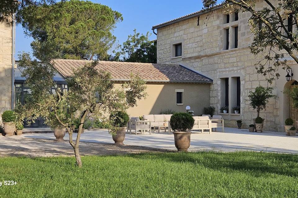 Cour du mas