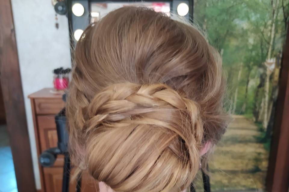 Chignon bas volumineux