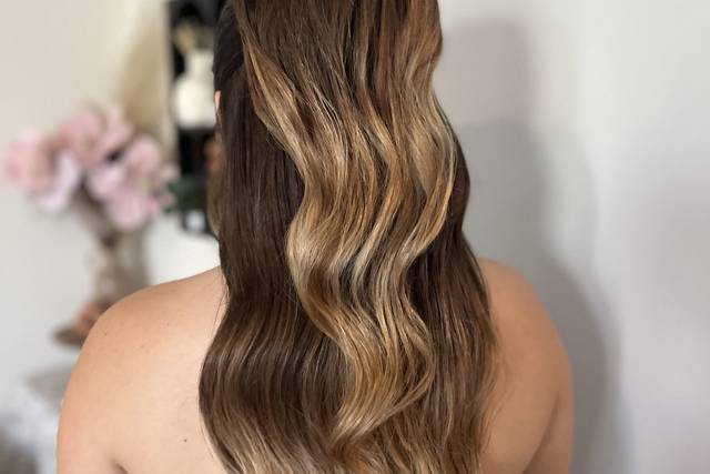 Coiffure Wavy Hollywoodien