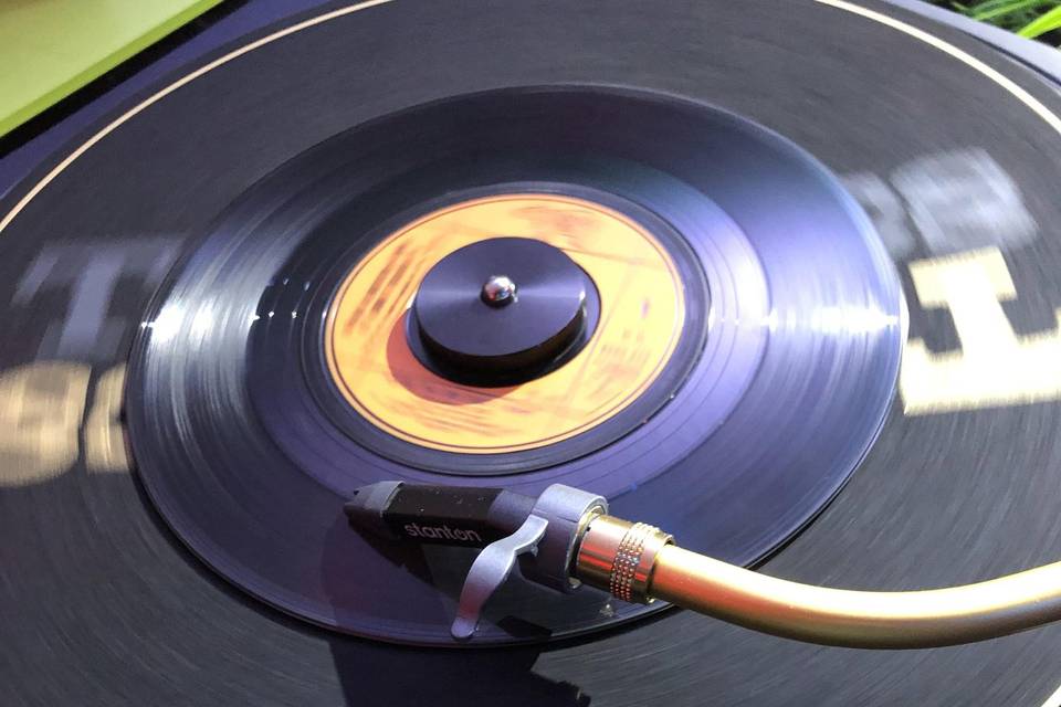 La légendaire technics SL 1200