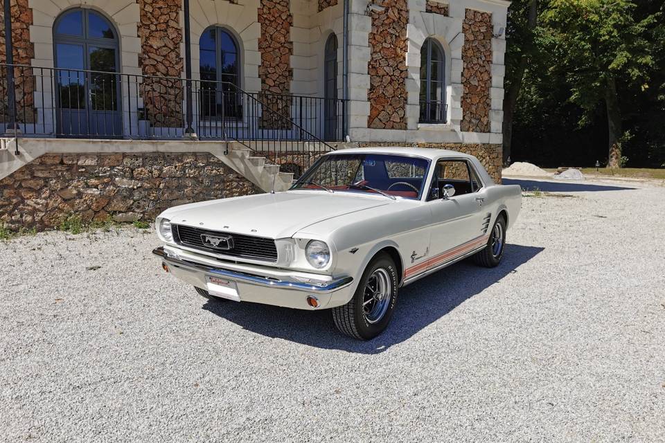 Ford mustang 1966