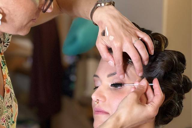 Coiffure et maquillage mariée