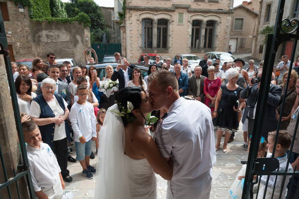 La sortie de l'eglise