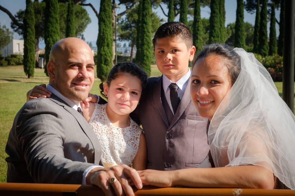 En famille dans le jardin