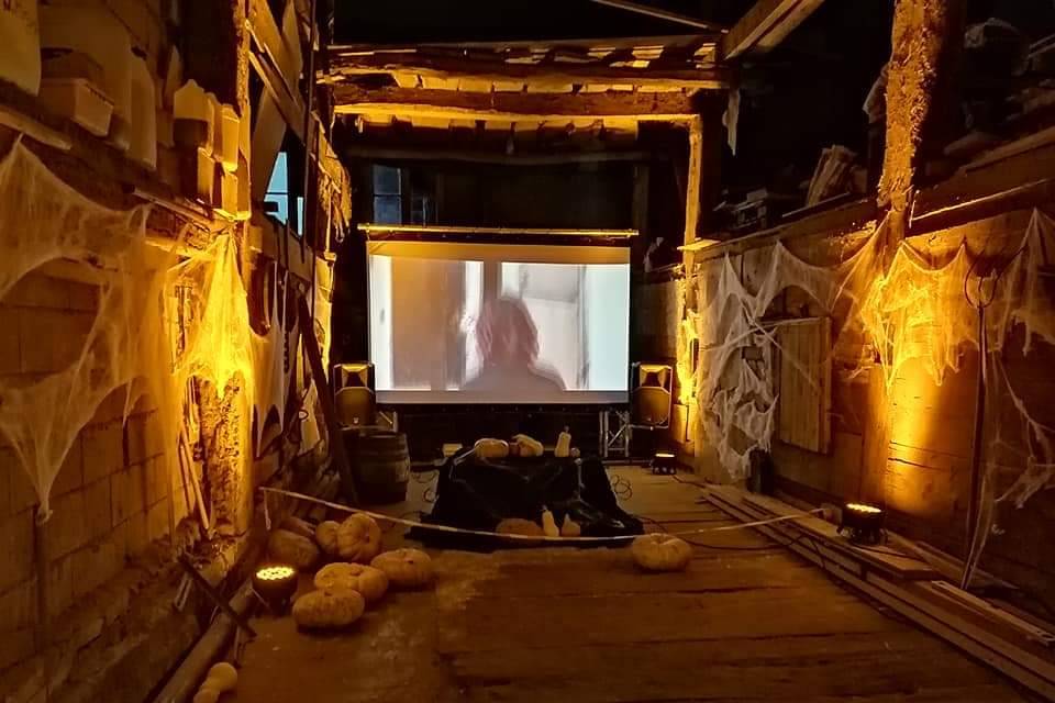 Soirée halloween projection