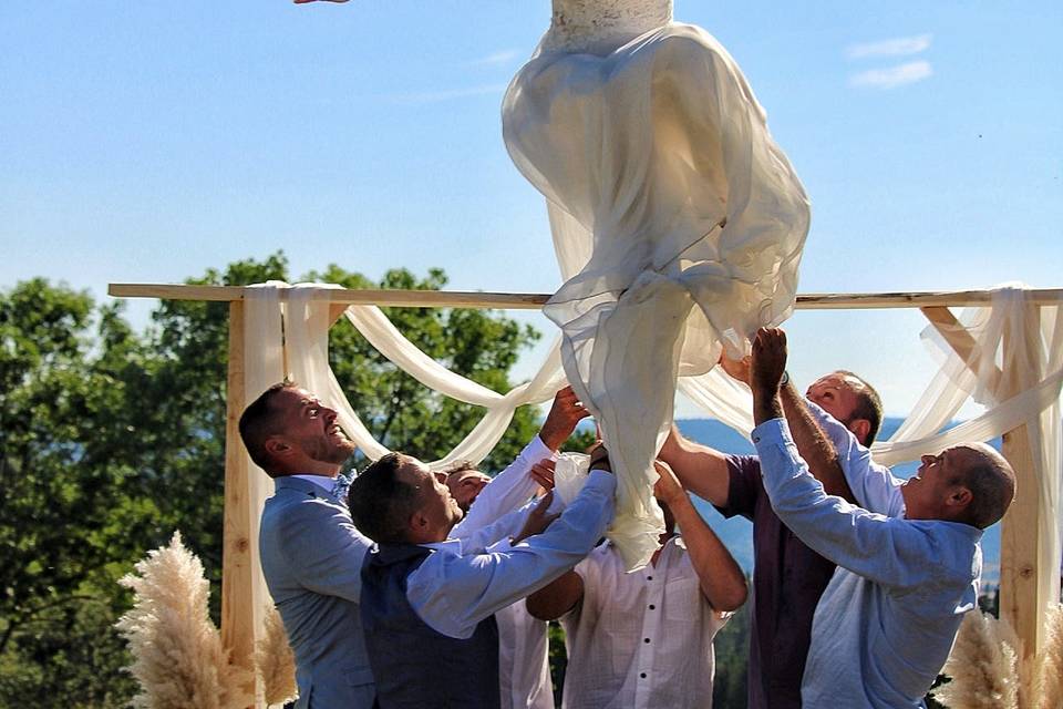 Lancée de mariée 😂