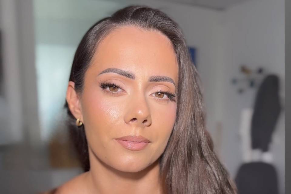 Soft glam mate