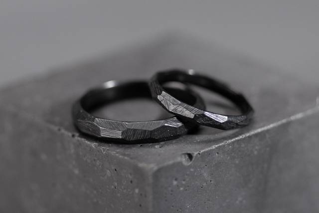 Alliances or noir Onewa