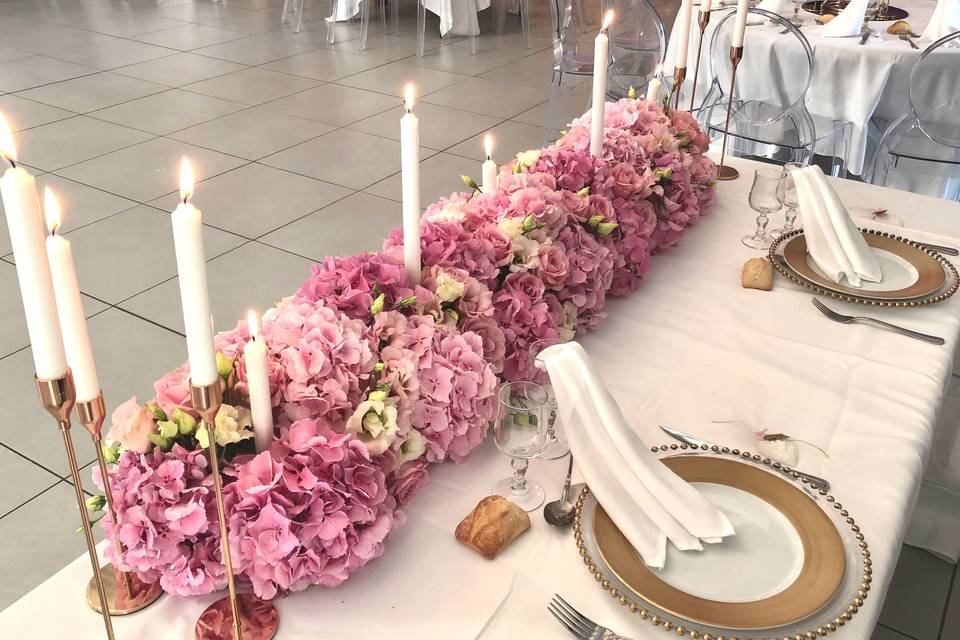 Gold & pink wedding