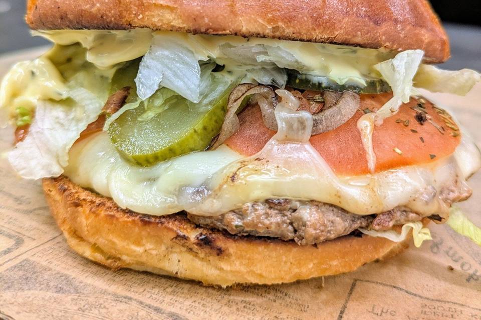 Lebenji's Burger