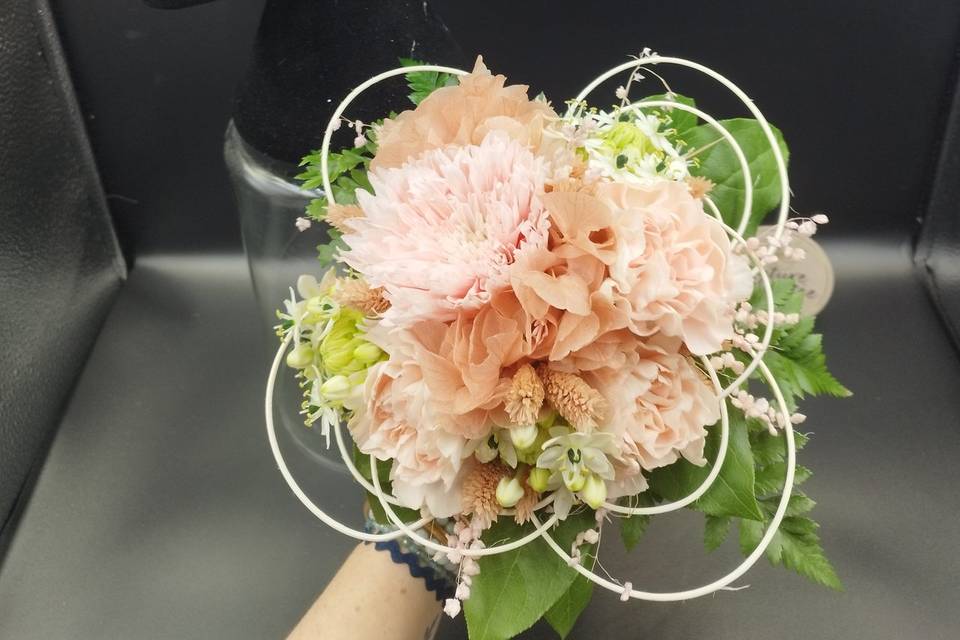Bouquet de mariée et Bibi