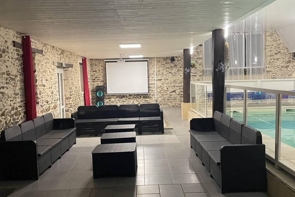 Piscine intérieure