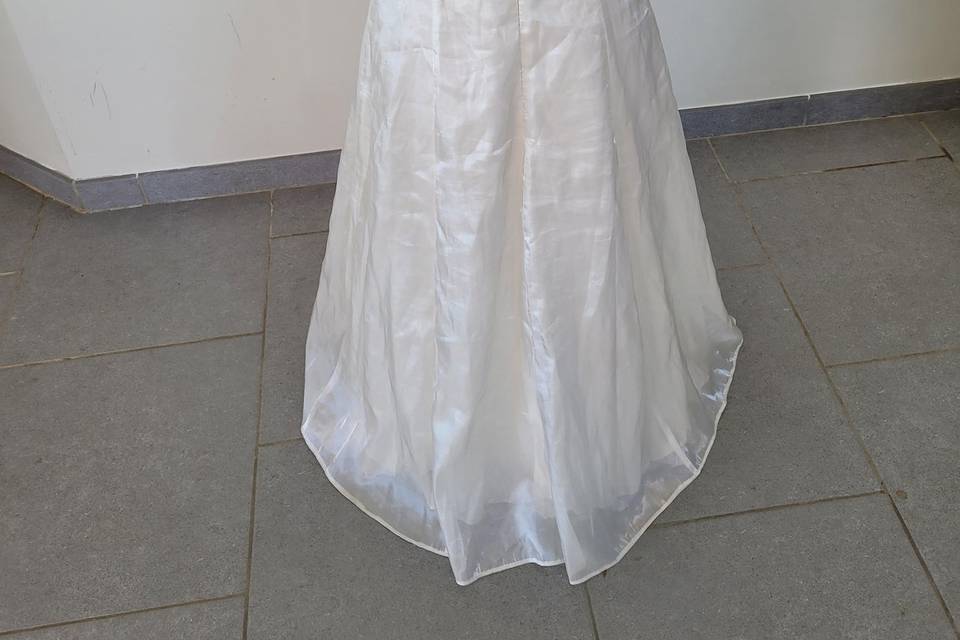 Robe blanche dos