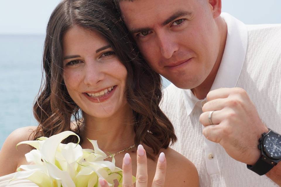 Mariage les pieds dans le sabl