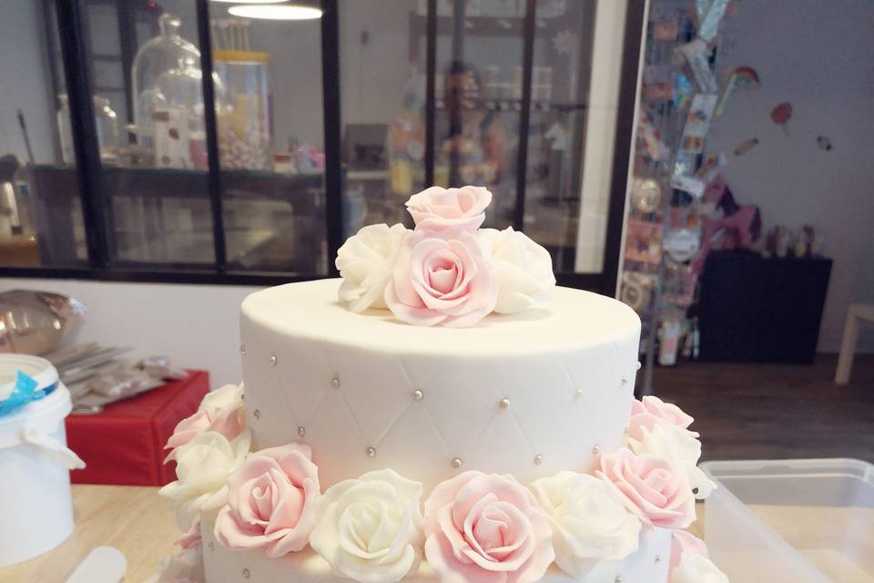 Wedding cake fleurs chic