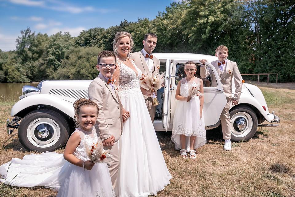 Autour de la voiture