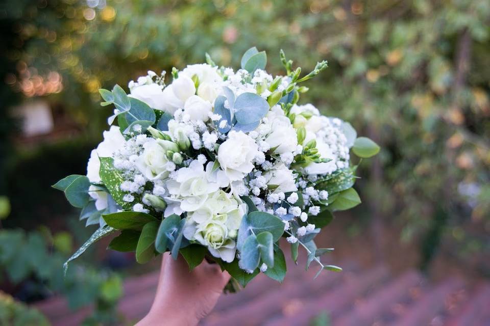 Bouquet de mariée blanc