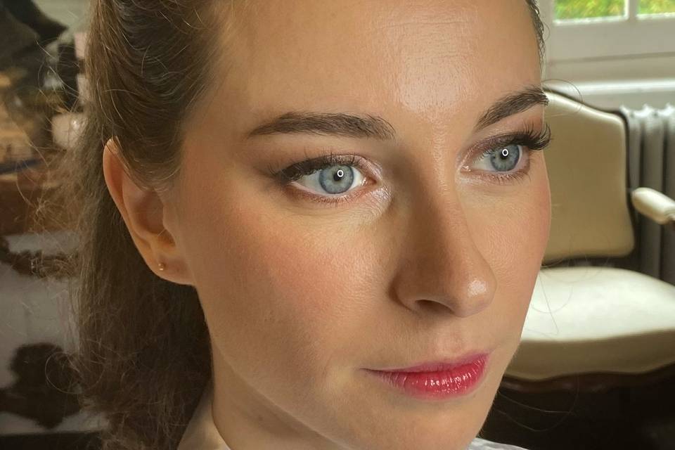 Marine Makeup Studio