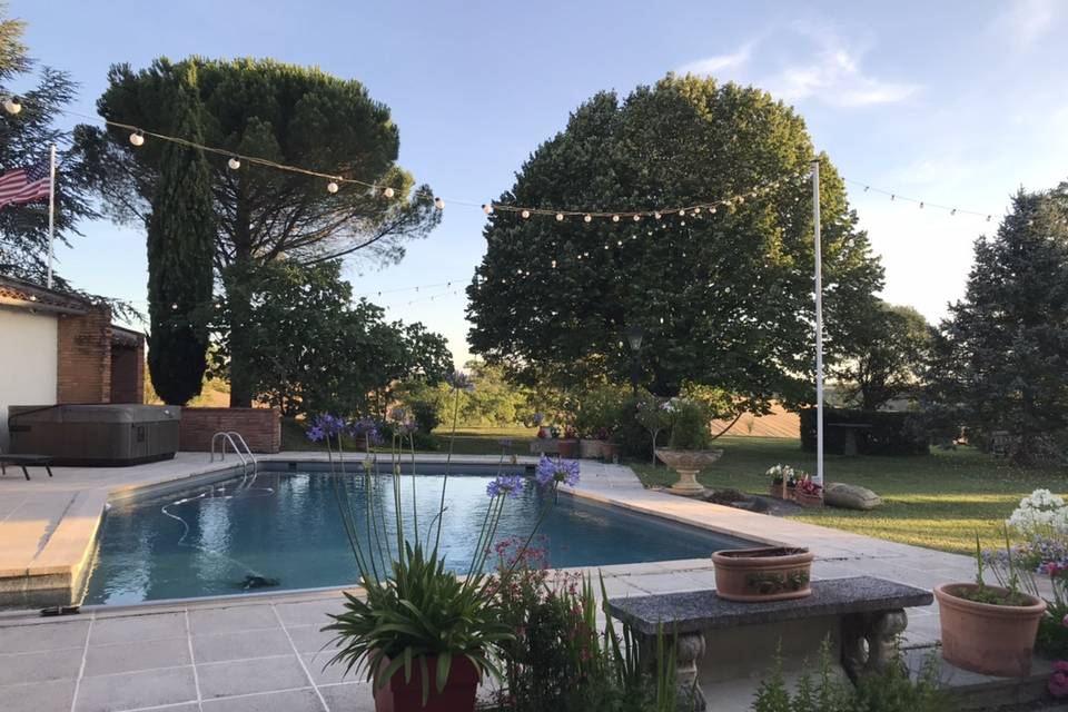 Piscine et jardin