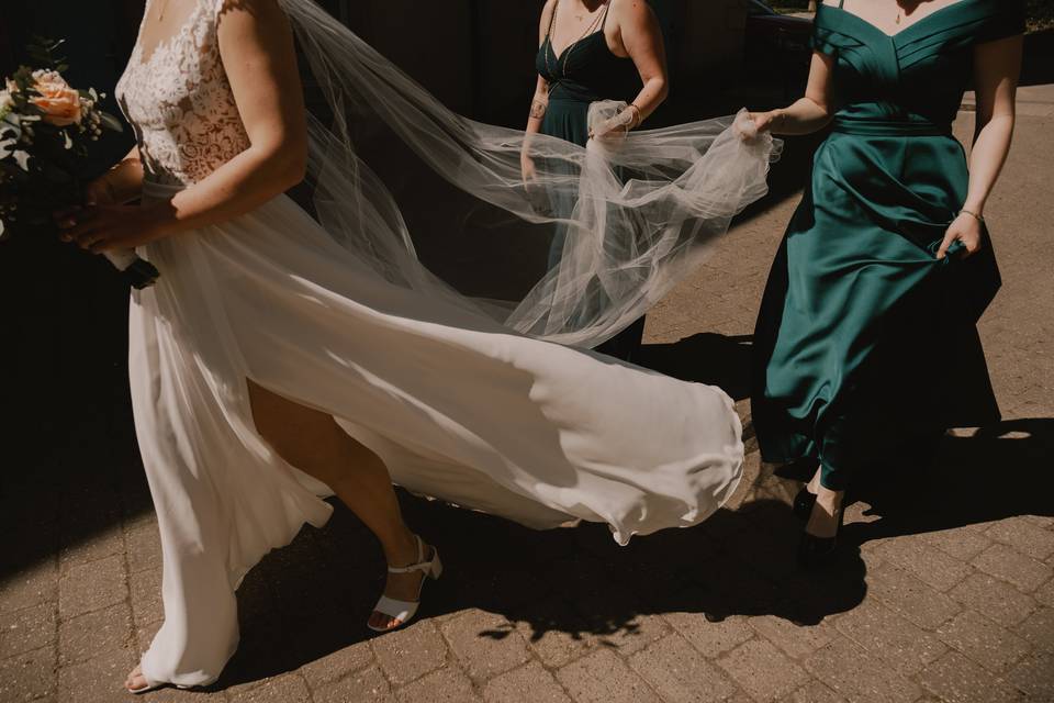 First look L&C