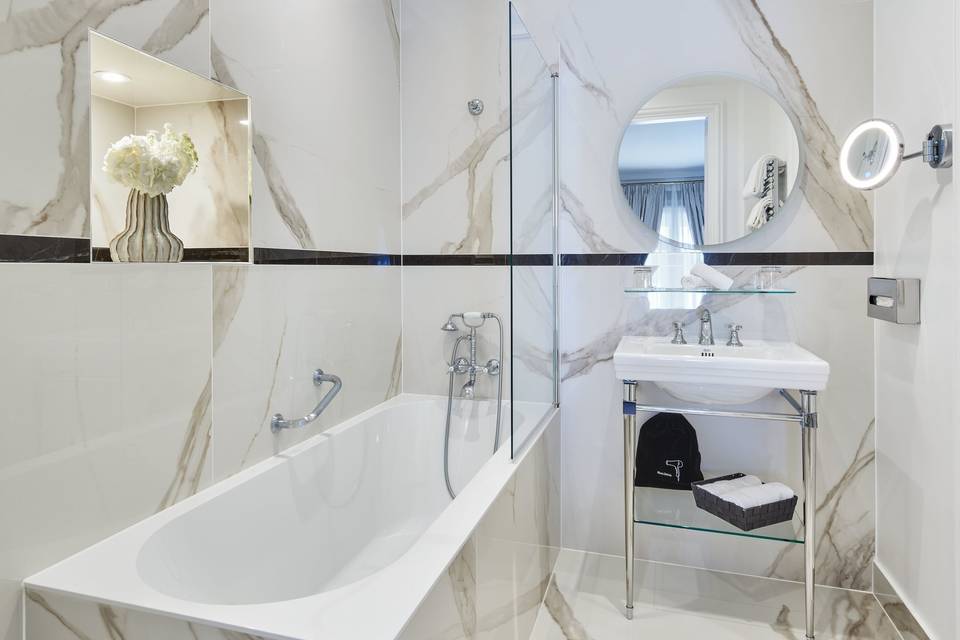 Prestige Suite