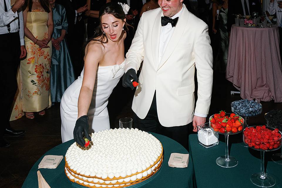 Wedding cake italian