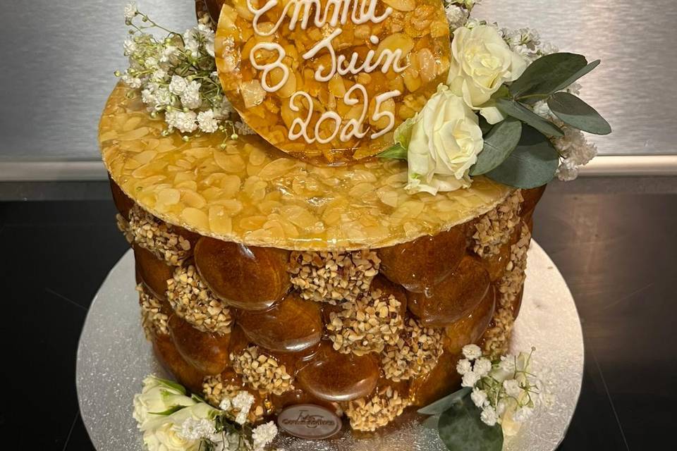 Croquembouche