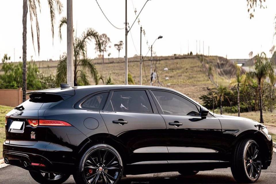 Jaguar F Pace S