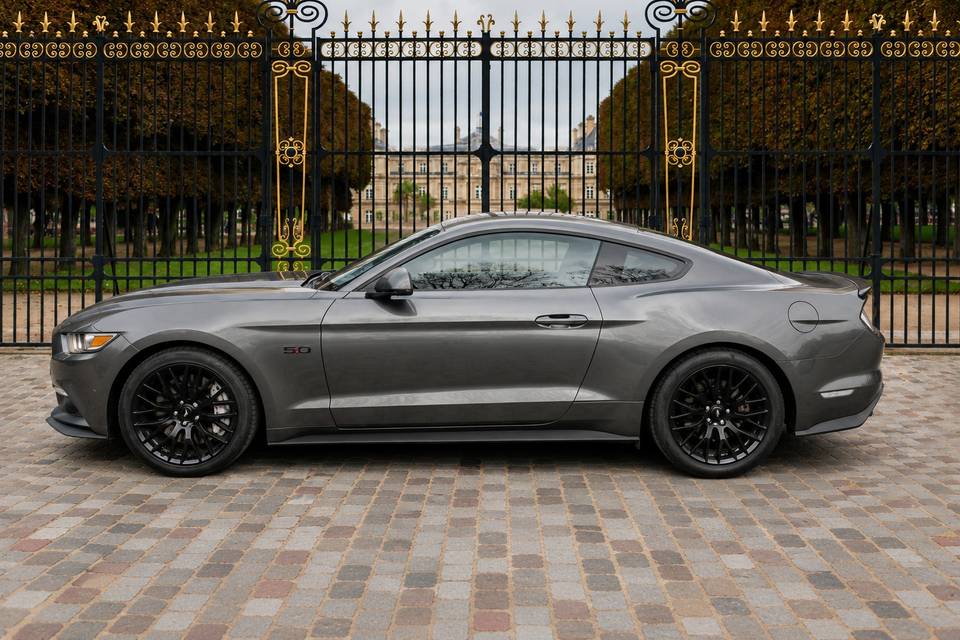 Ford Mustang GT
