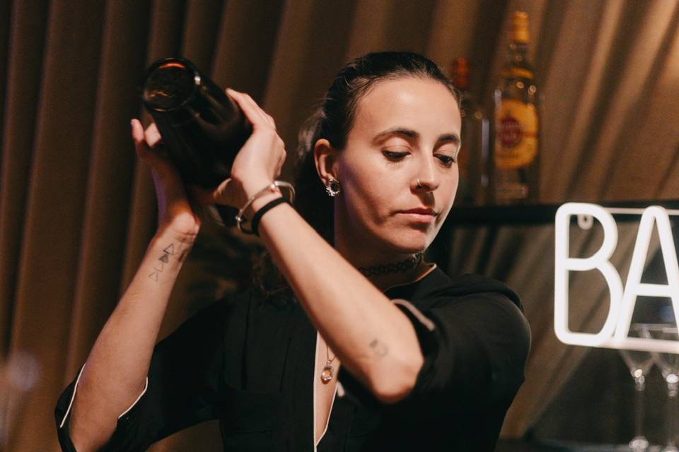 Notre Barmaid Carmela