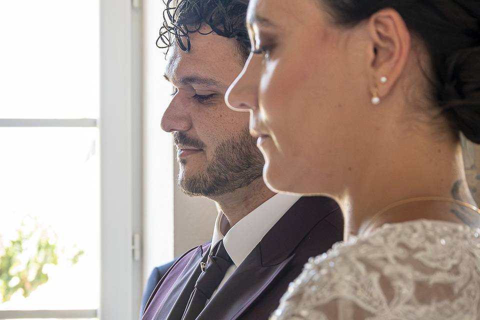 E & T