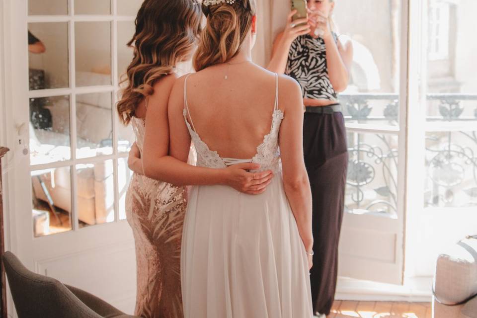 Coiffure mariée et témoin