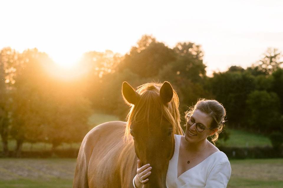 Mariée et son cheval