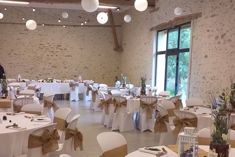 Salle mariage fleurs