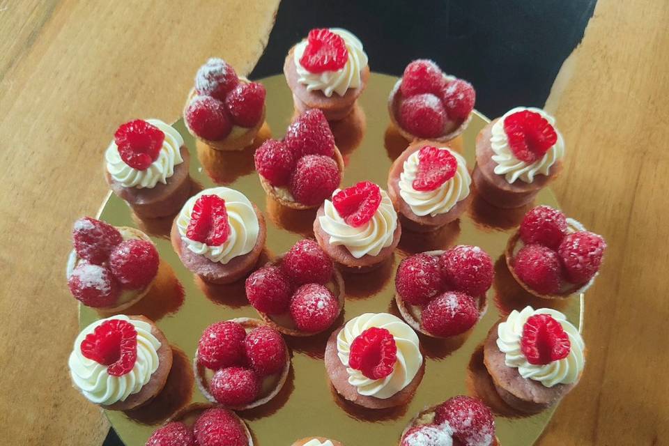 Mignardises sucrées framboise