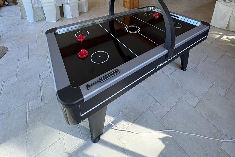 Air hockey
