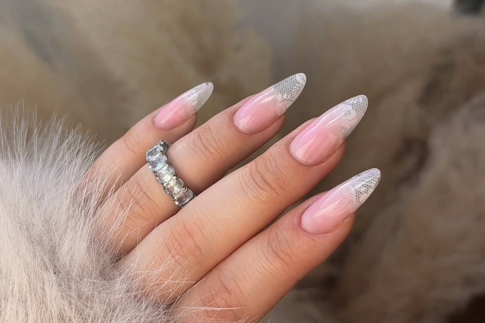 Rallongement gel dentelle