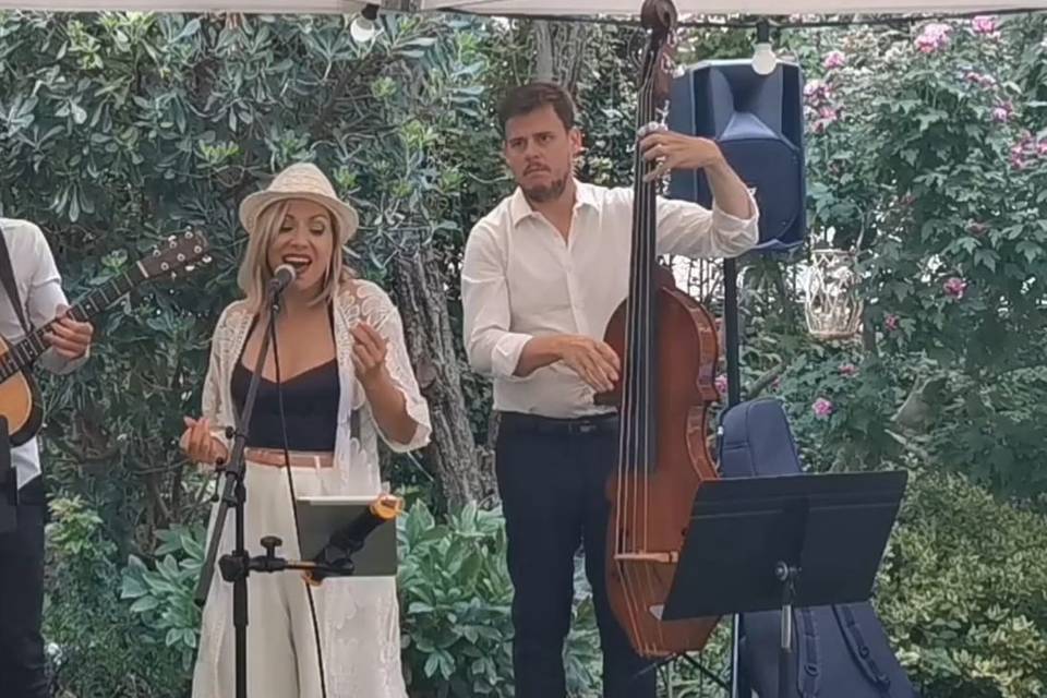 Trio Lips Music