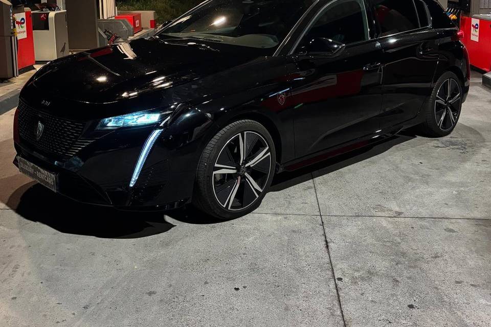 D’Luxury Rent Cars