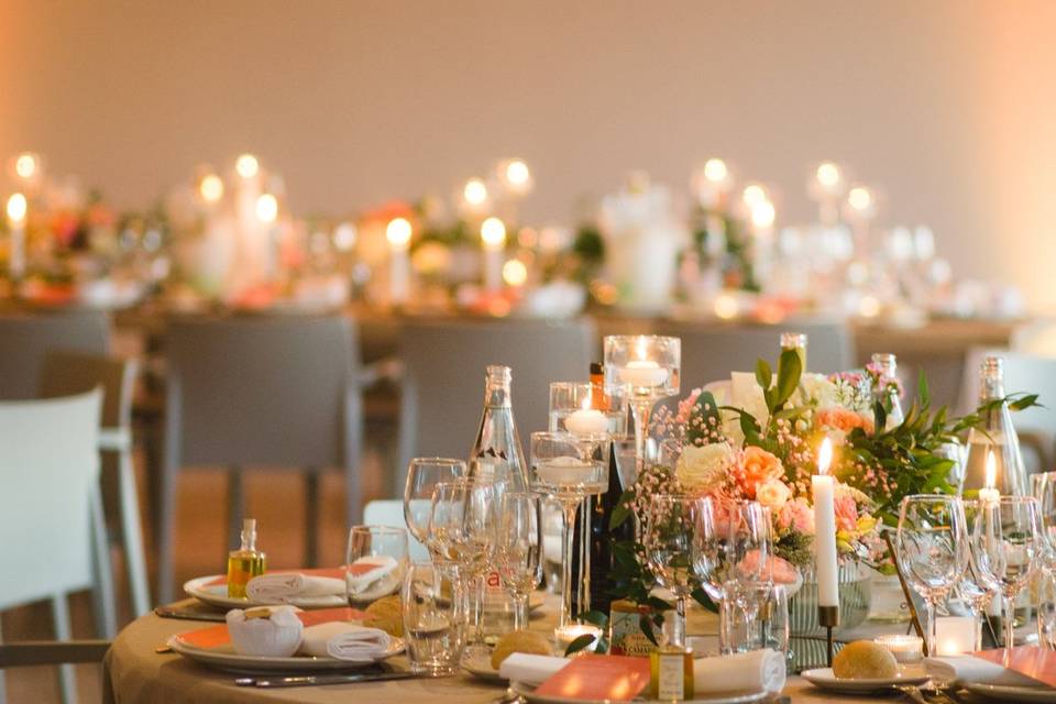 Decoration table