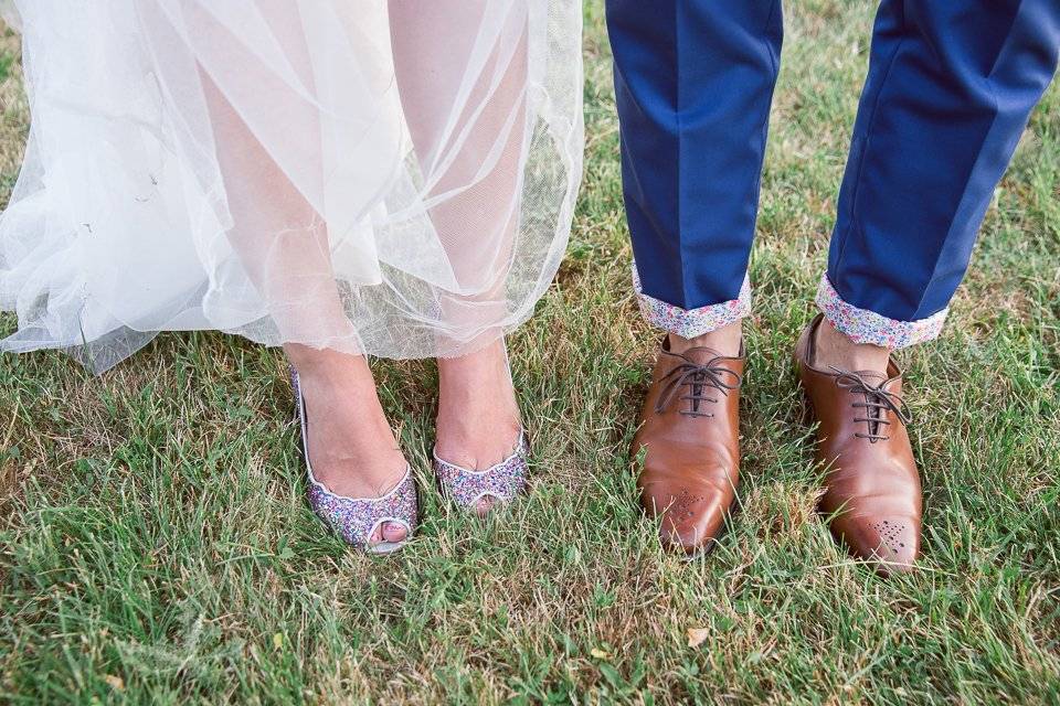 Détail chaussures de mariés