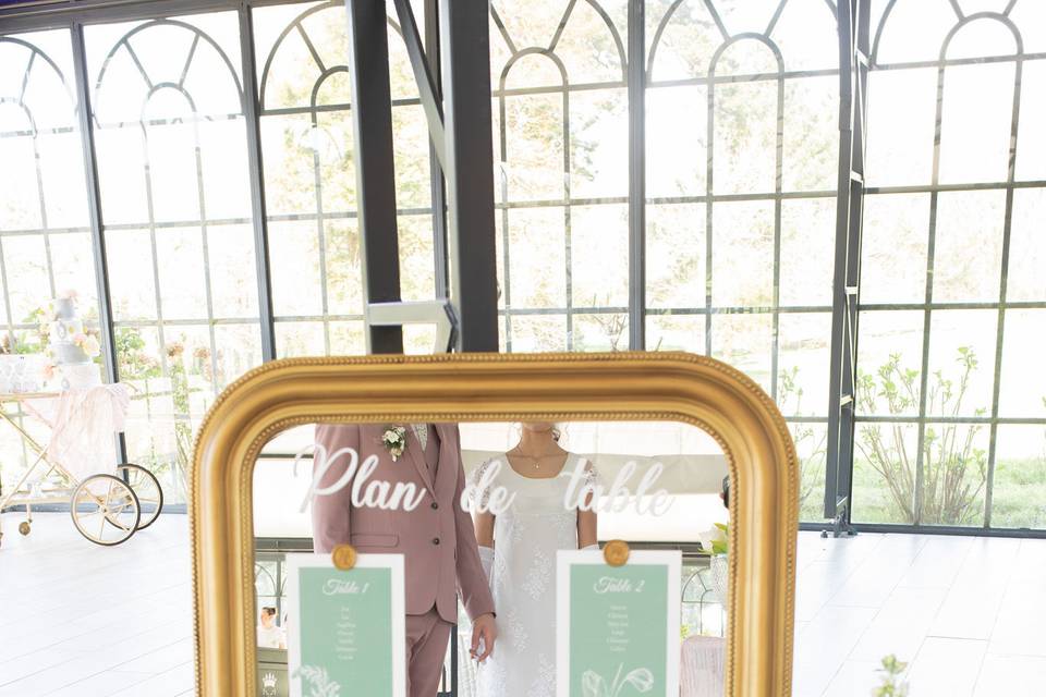 Miroir plan de table