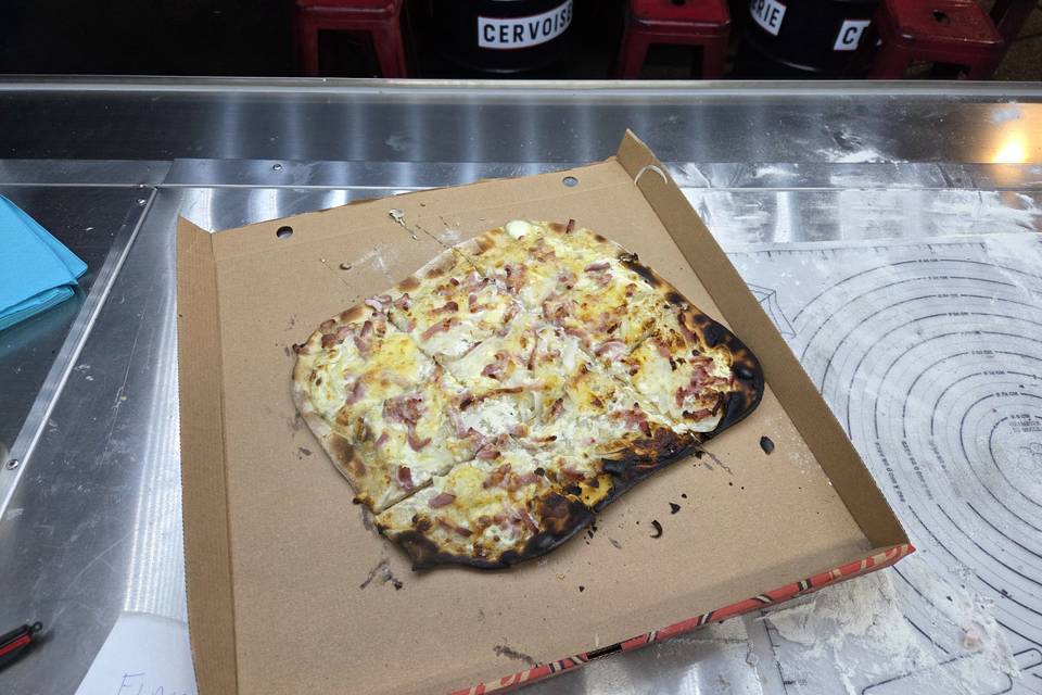 Tarte flambée au munster