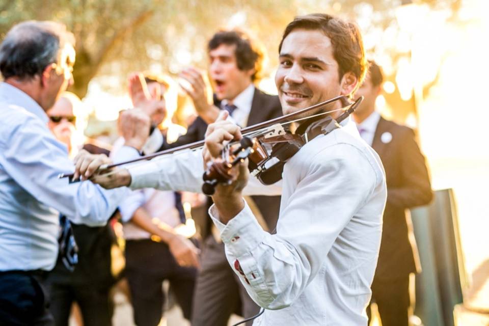 Violon pendant la soiré