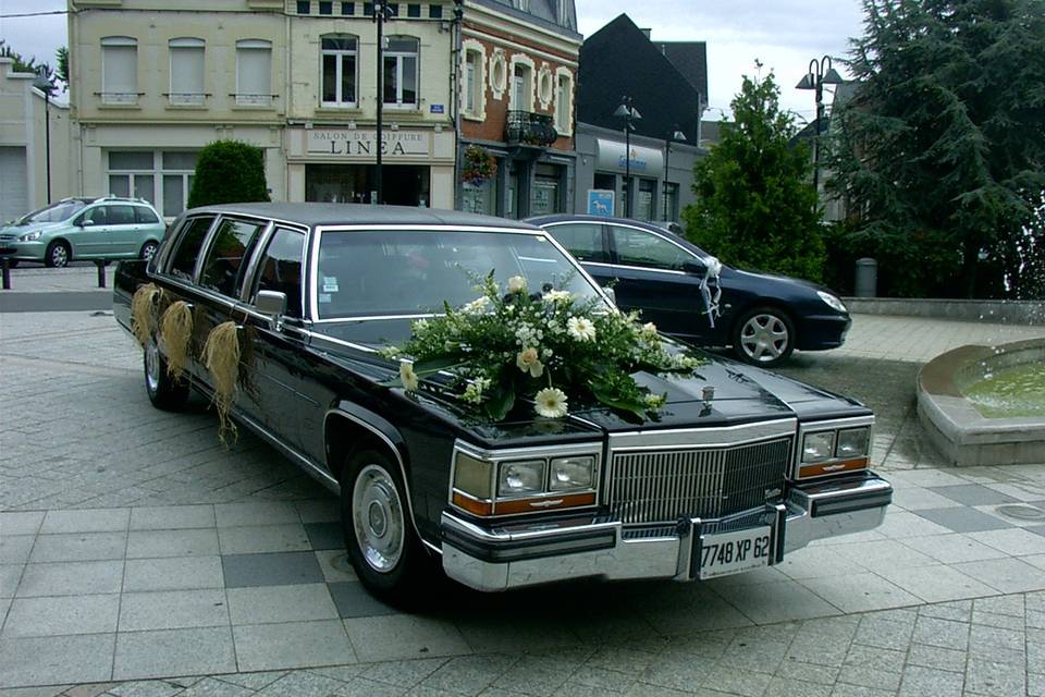Limousine Cadillac Brougham