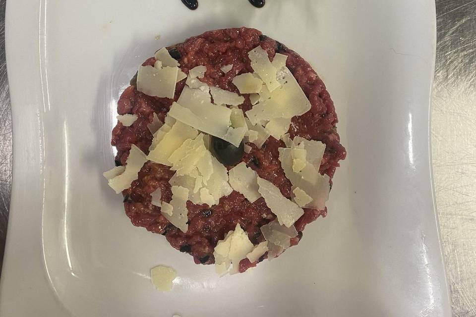 Tartare de bœuf au couteaux